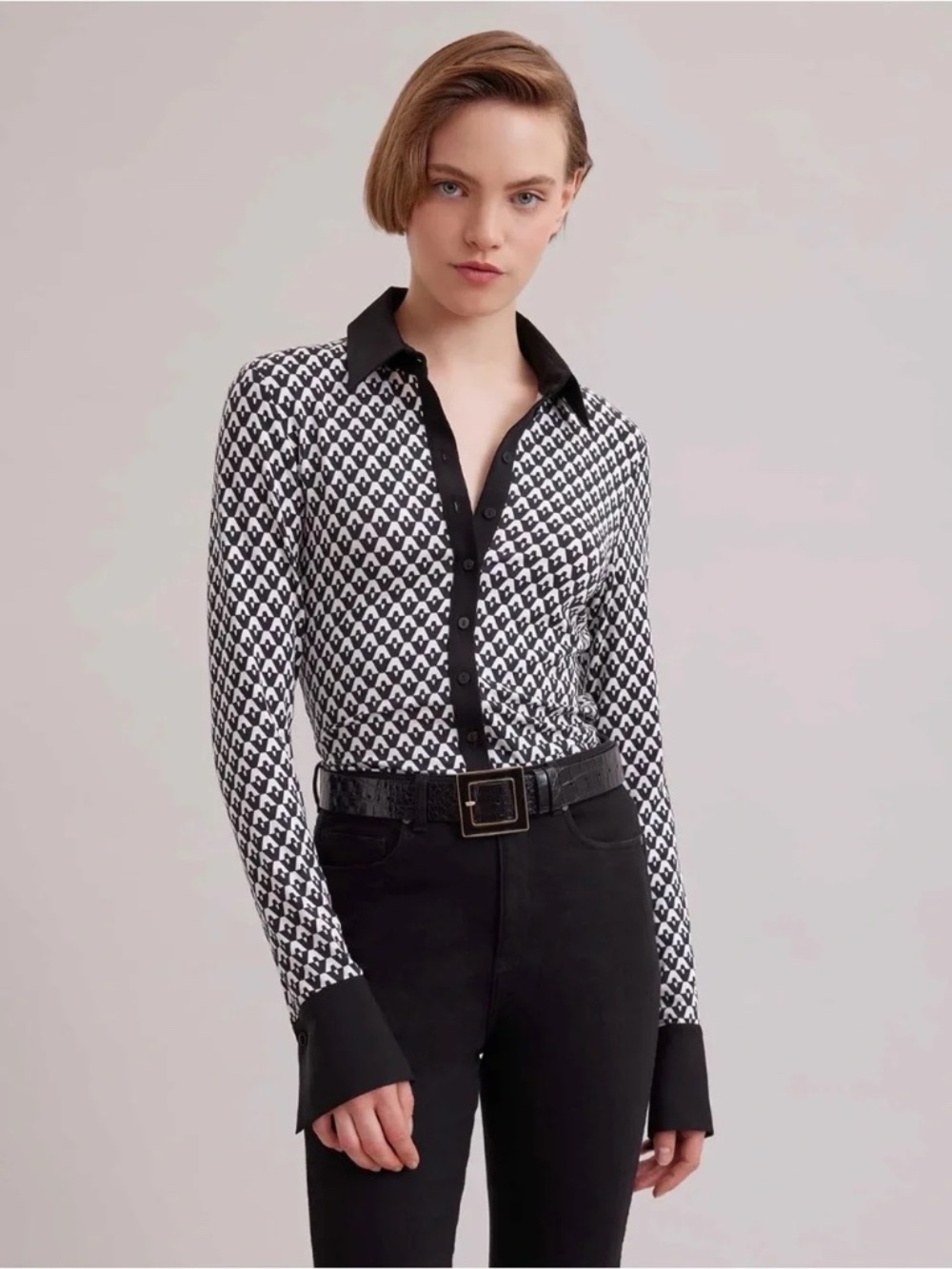 Anne Fontaine Theatre Black White Geometric Print Button Top 42 (US 8-10)